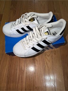 Adidas White and Black Classic Superstar Shell-Toe sneakers